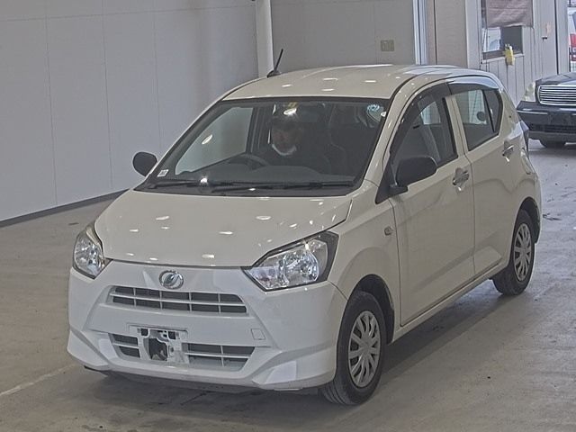 20134 DAIHATSU MIRA E S LA360S 2018 г. (ARAI Oyama VT)